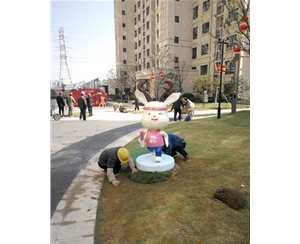 阜陽(yáng)雕塑廠家的材料都是什么？