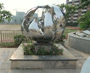 蕪湖雕塑公司的雕塑作品在旅游開發(fā)中的價值如何體現(xiàn)？